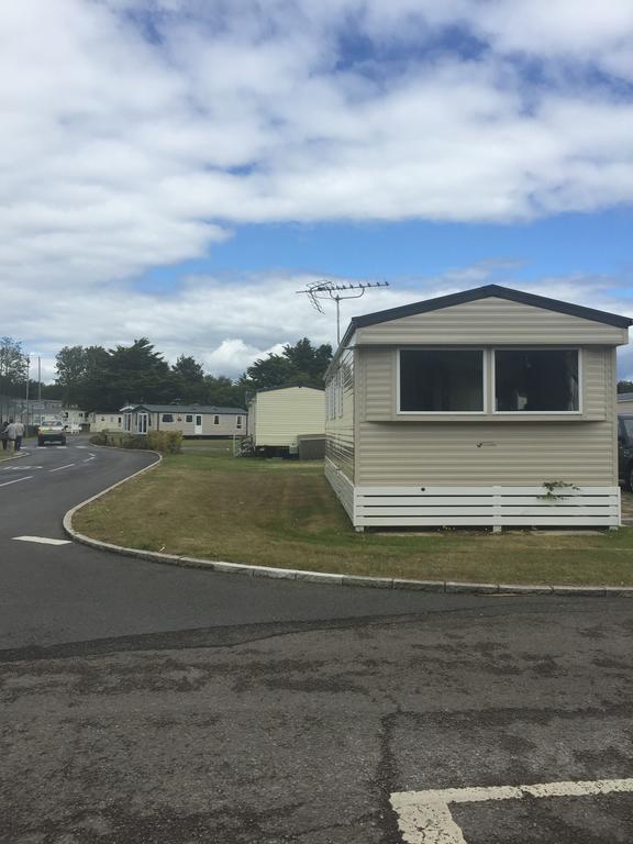 Lovely 3 Bed Caravan, Milford On Sea Exterior photo